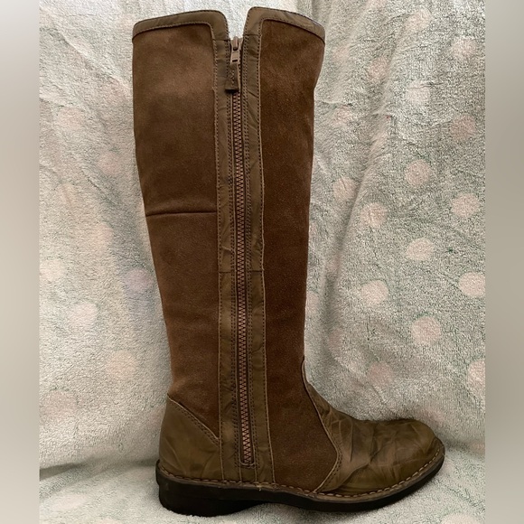 Clarks Shoes - Women’s: Clarks Tall Suede/Leather ZipUp Boots (Size: 7 Medium Width)